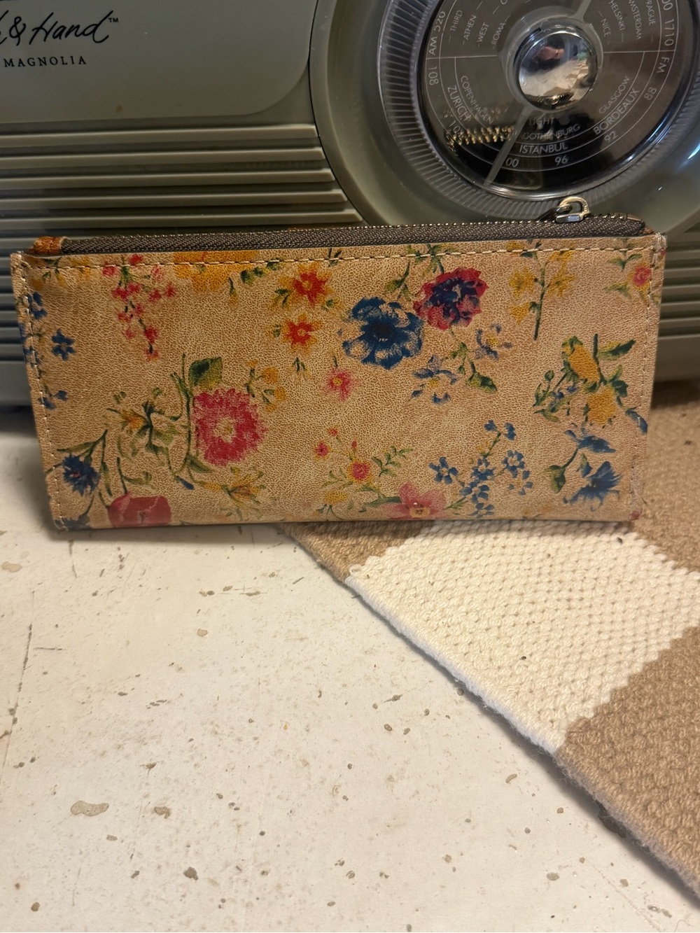 Patricia Nash Designs Prairie Rose Floral Bag + Matching Wallet - Picture 10 of 16
